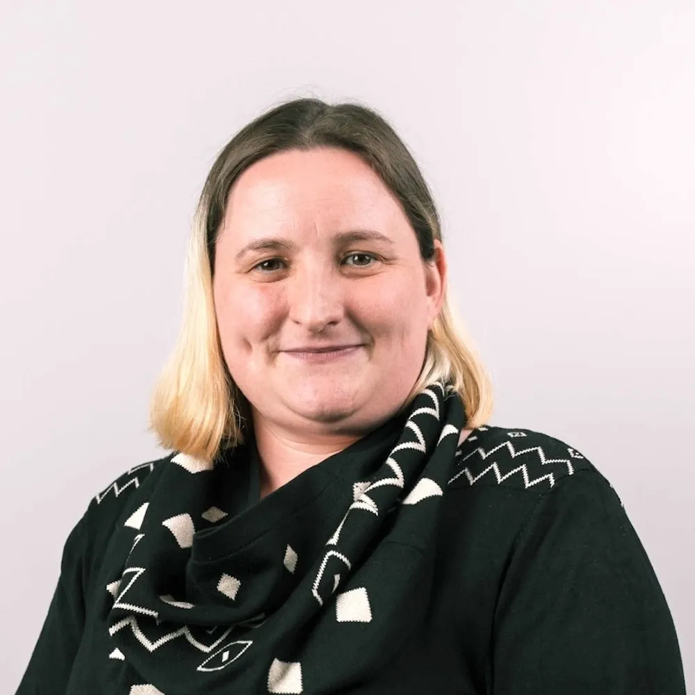 Sophie - Smethurst & Co